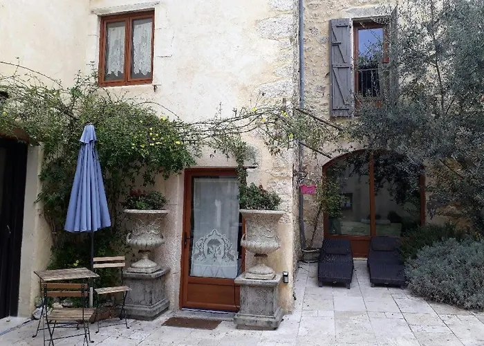 Clos De Raveyron